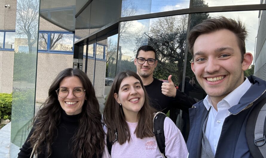 Saludos desde España